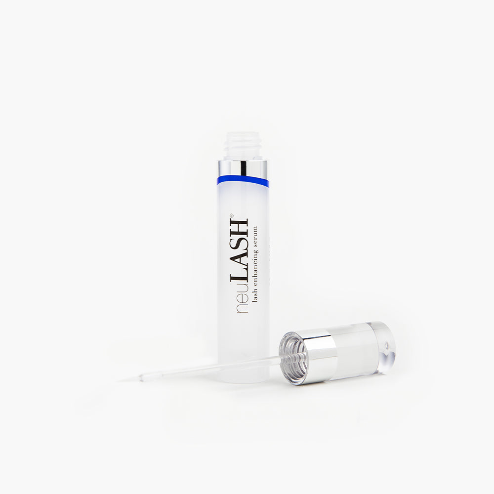 neuLASH® with applicator out